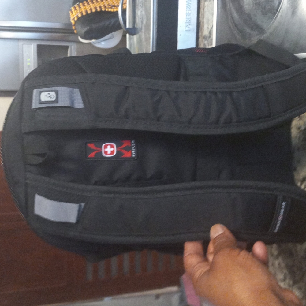 Back pack - Picture 4 of 4